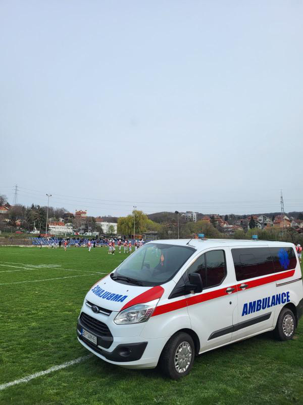 Sanitetski prevoz Beograd — VIP opremljeno vozilo